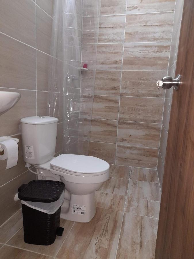 מדיין Road Living Home מראה חיצוני תמונה