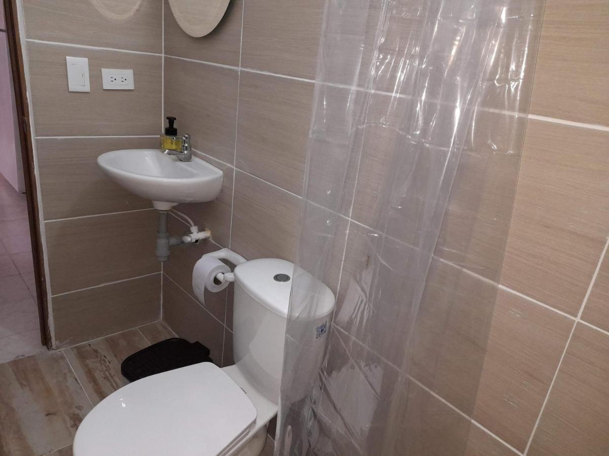 מדיין Road Living Home מראה חיצוני תמונה
