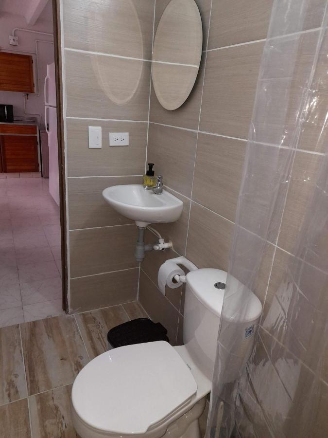 מדיין Road Living Home מראה חיצוני תמונה